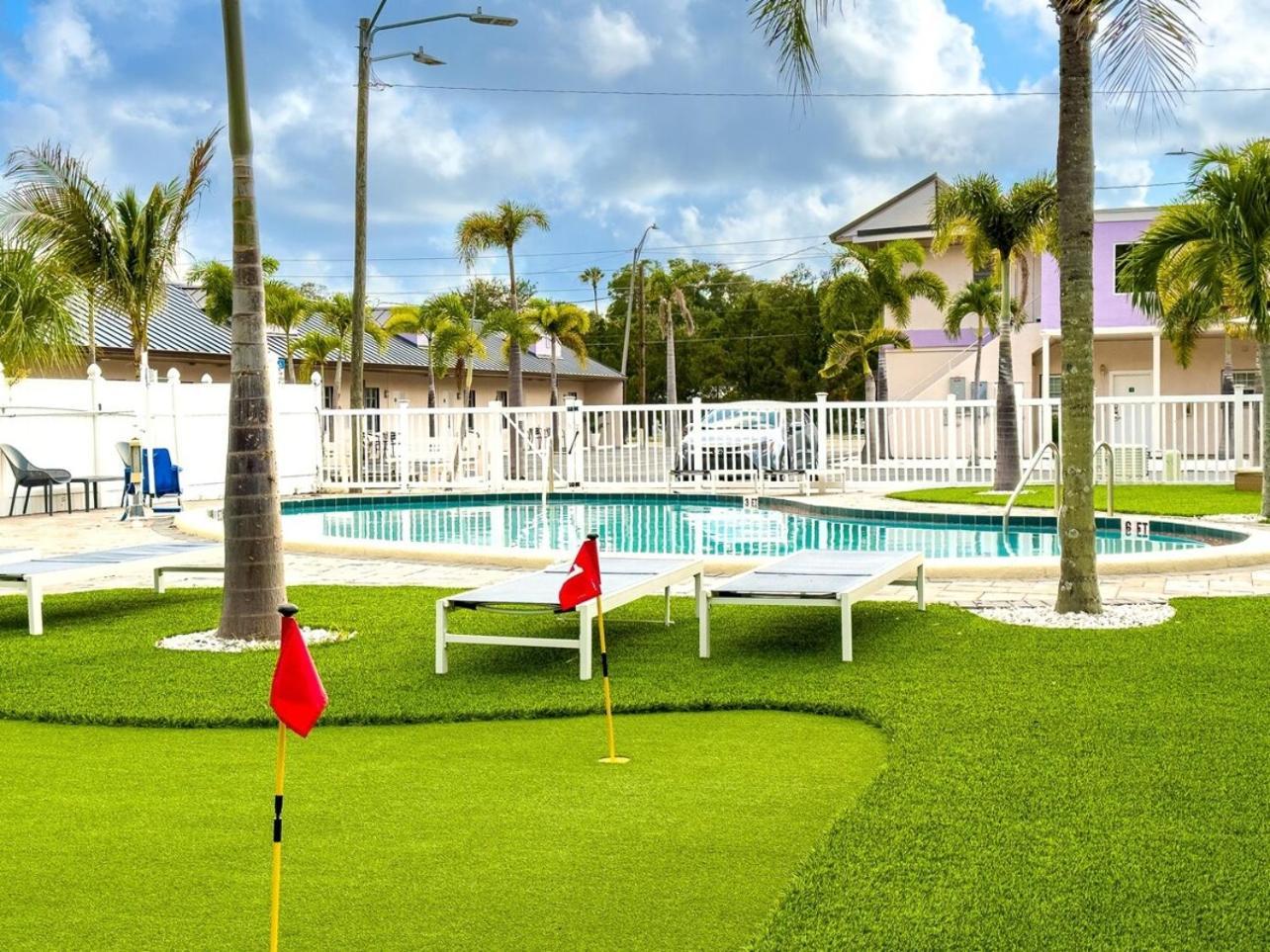 Villa 2B1B Stylish Little House W Shared Pool 511 Clearwater Exterior foto